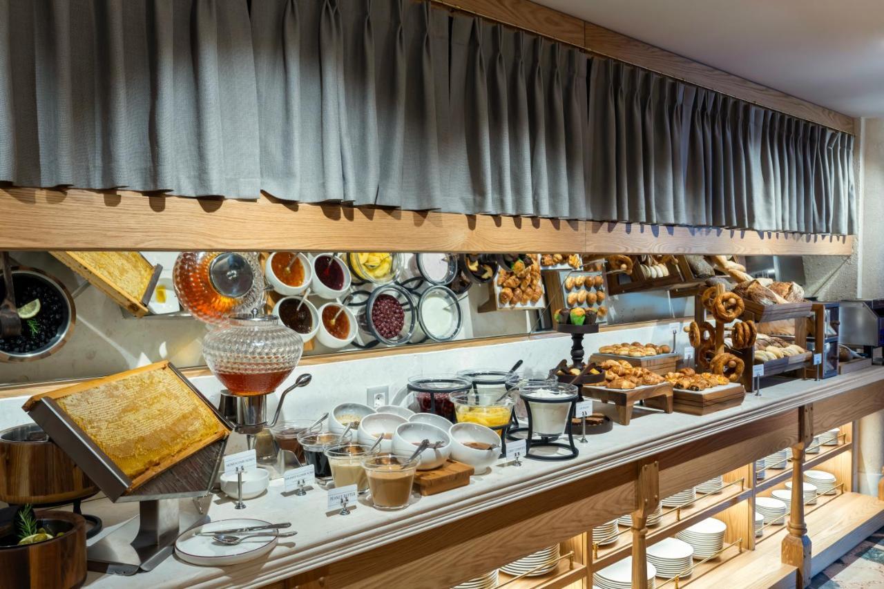 Отель Crowne Plaza - Ortakoy Bosphorus By Ihg 5*