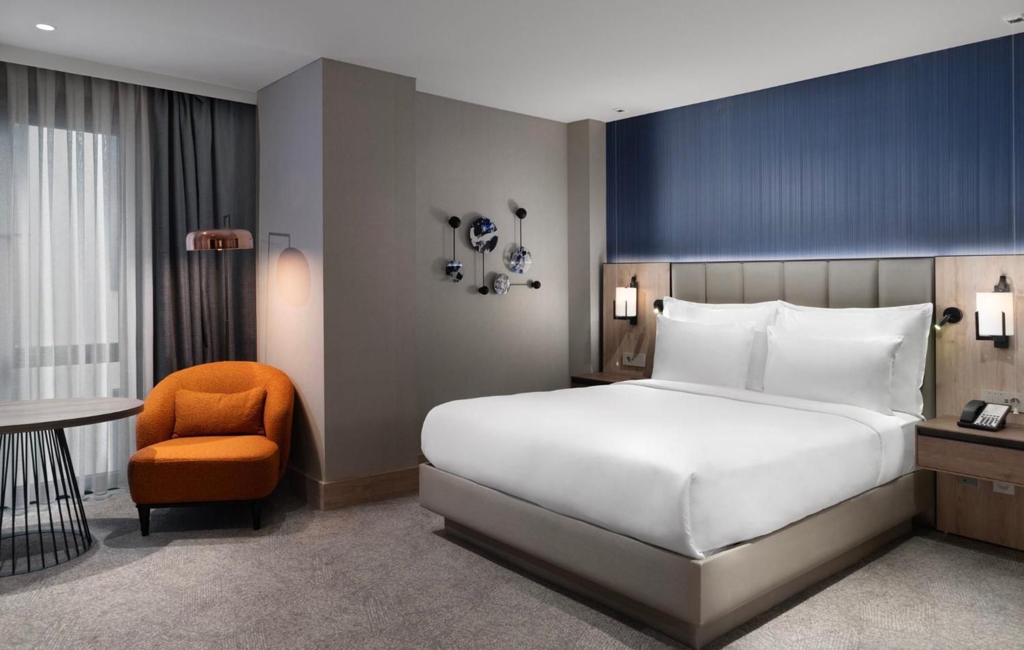 Hotel Crowne Plaza - Ortakoy Bosphorus By Ihg Istanboel